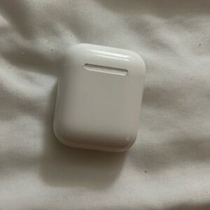 Apple AirPods 2nd Generation